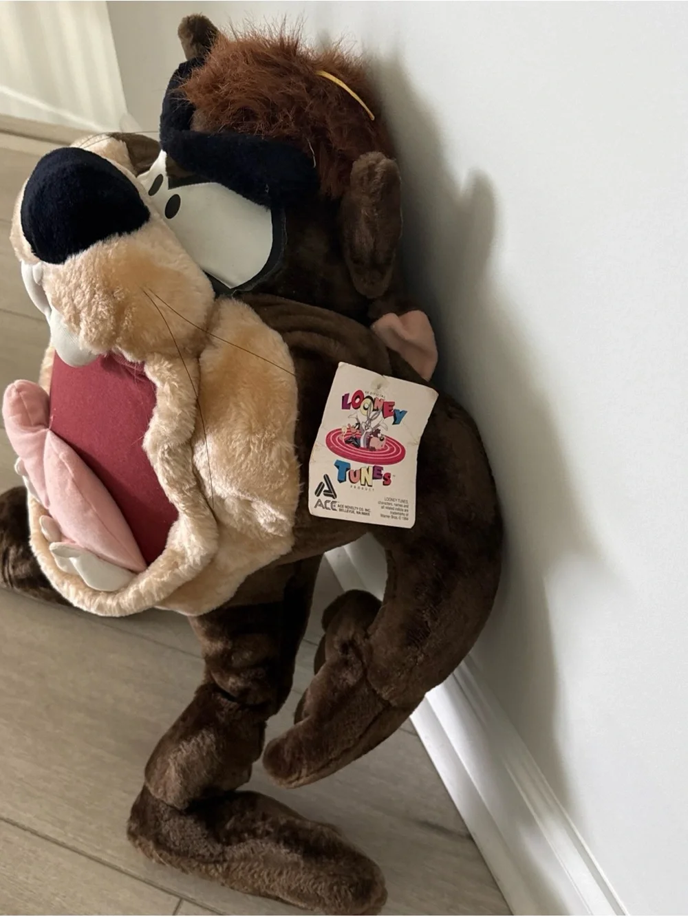 Vtg Taz Tasmanian Devil Jumbo 24” Plush ACE NOVELTY 1994 with Looney Tunes Tag